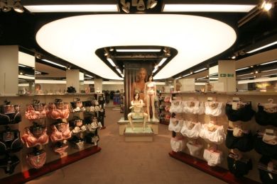 <h3>Marks & Spencer - Bournemouth: Daylight translucent feature ceilings
</h3>